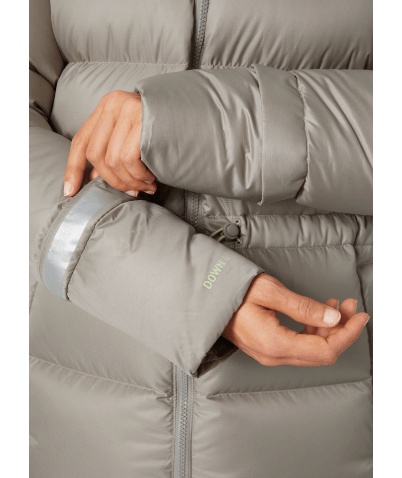 Helly Hansen Essence Down parka - ženske